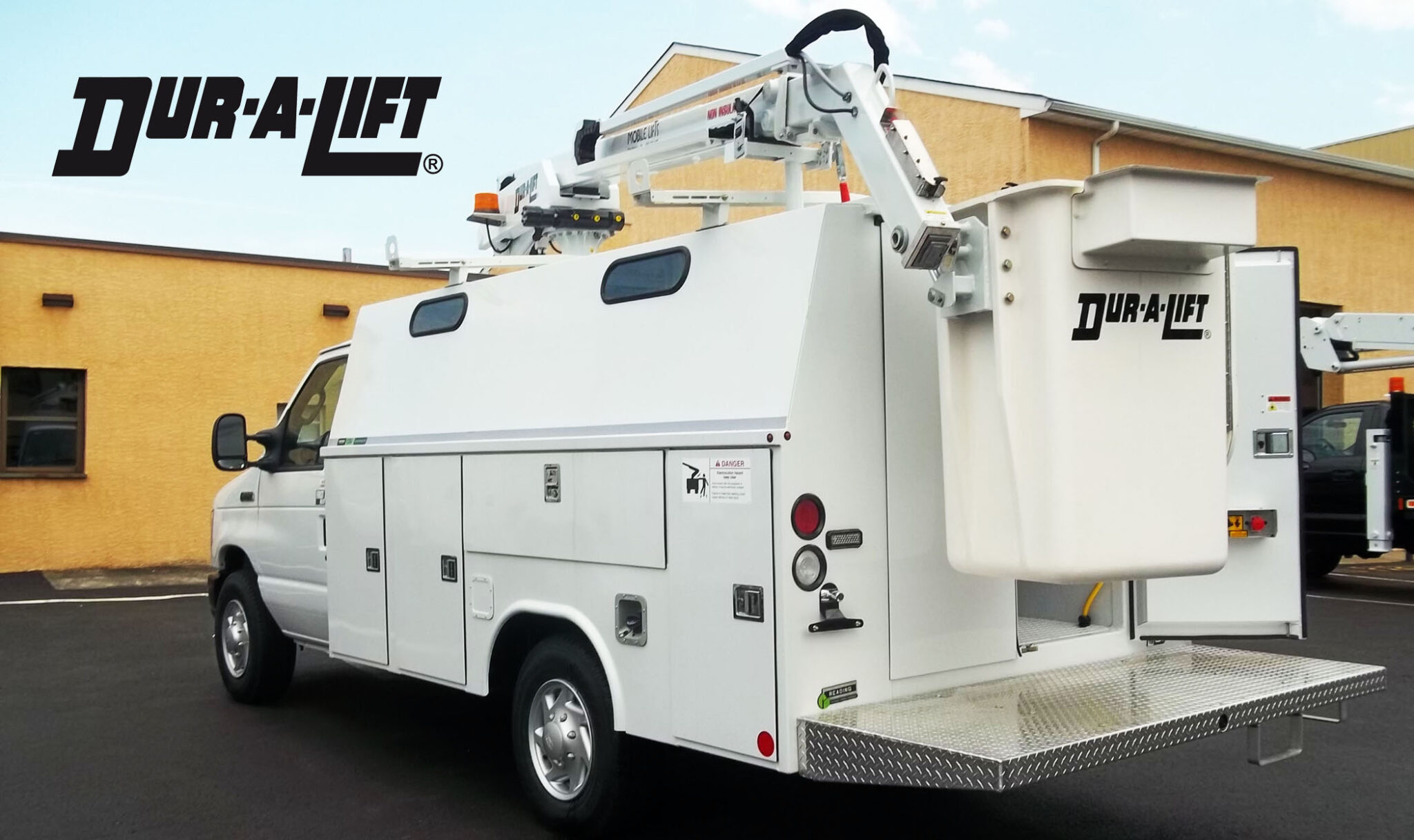 DurALift Bucket Trucks Models by Working Heights & Industry